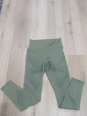 ALO Yoga Olive Green High-Waist Leggings